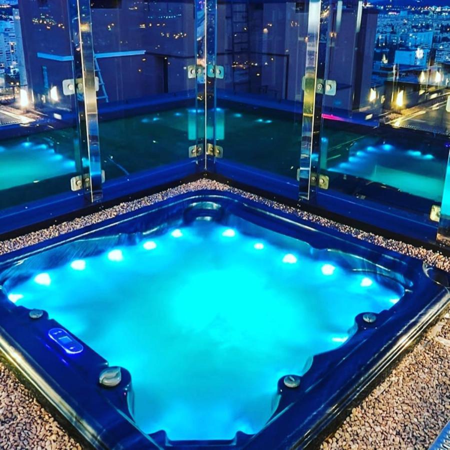 Vip 2 Rooms 75M2 Center Of Obolon Near River Side Kiev Buitenkant foto